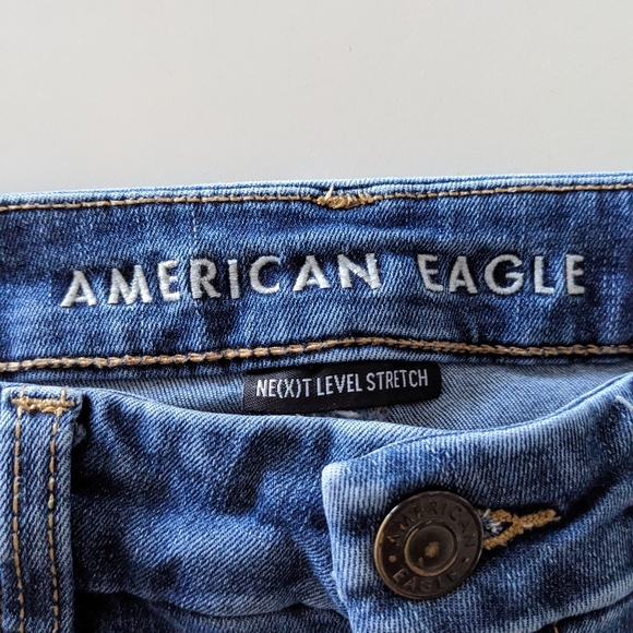 Size 4 Short AE Next Level Hi-Rise Curvy Jegging - Picture 4 of 4